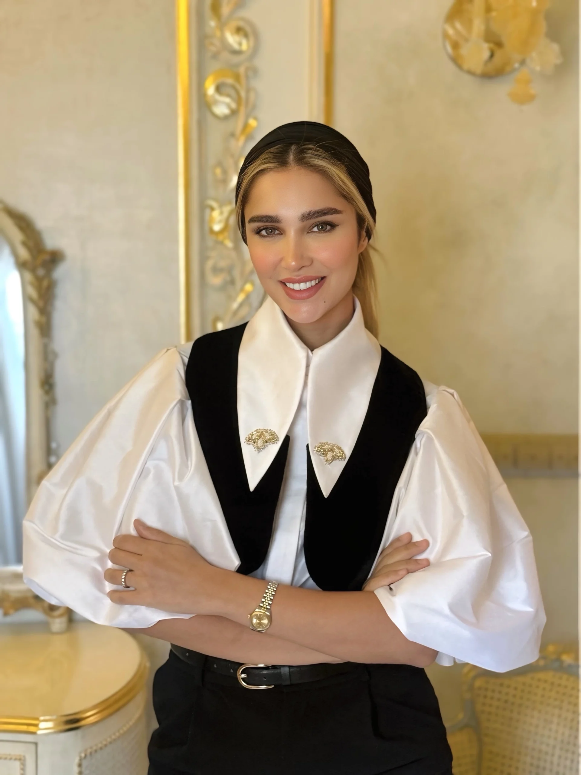 آناشید حسینی